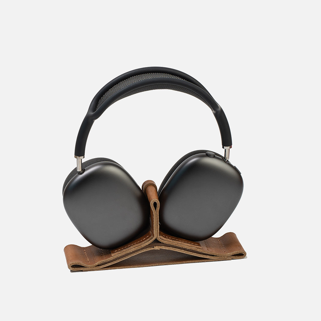 Geometric Goods Leder-Stand für AirPods Max