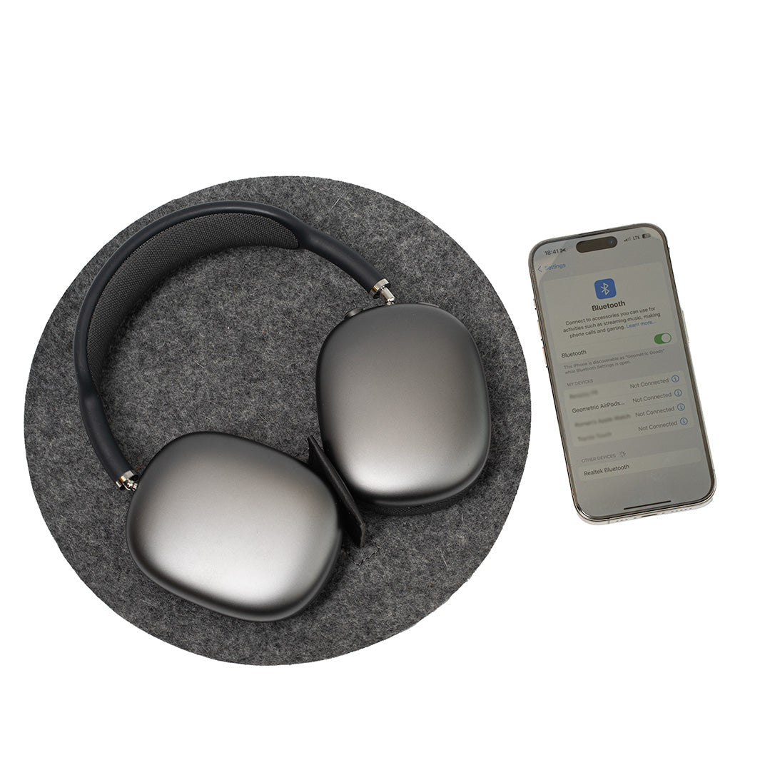 Geometric Goods Leder-Ablage für AirPods Max