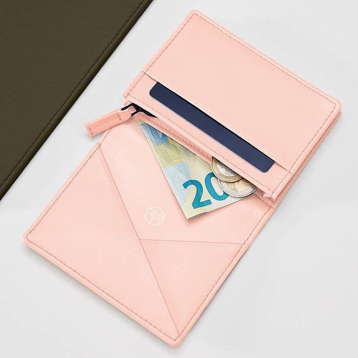 Treuleben Financier Small Wallet — Gentle Powder